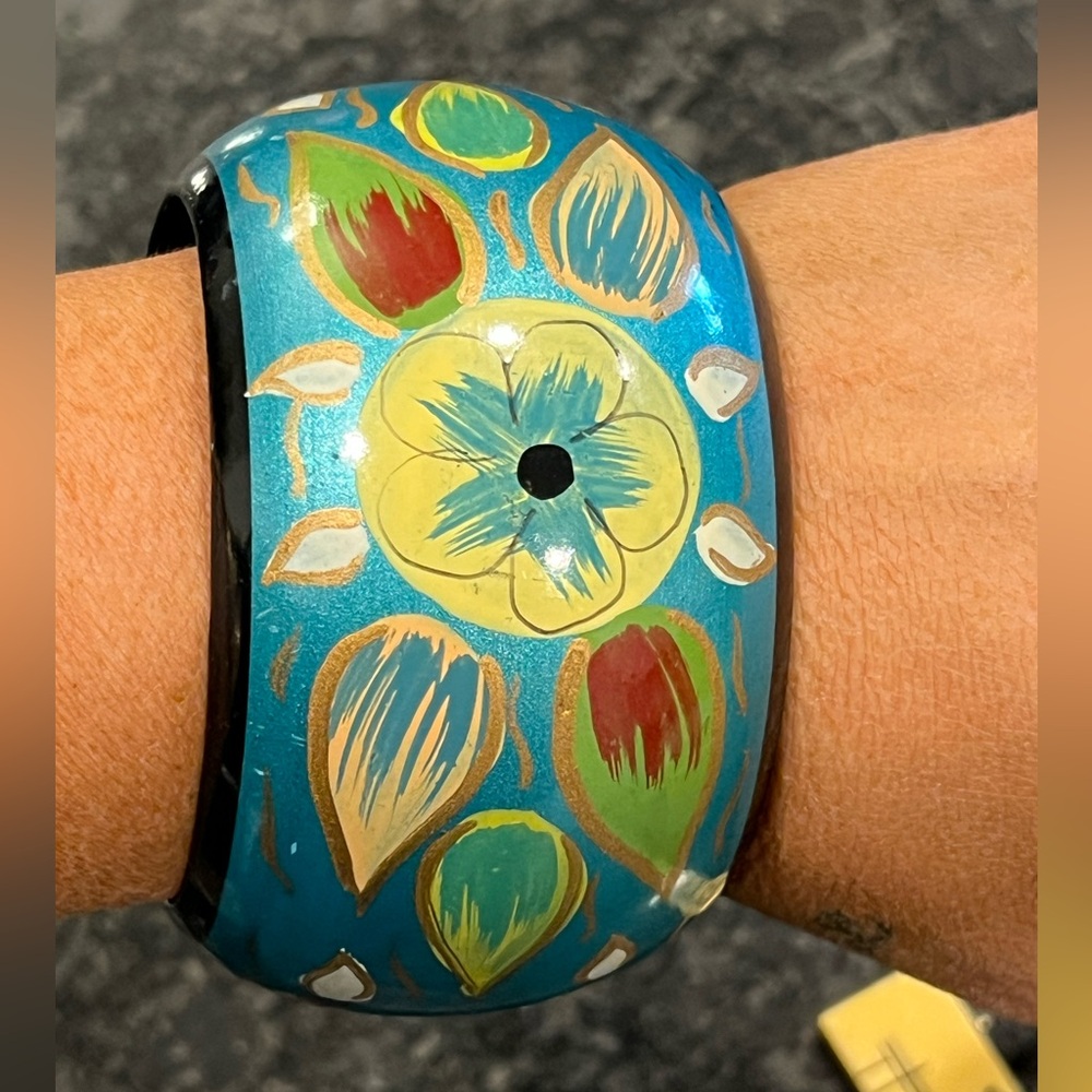 Vintage Hand Painted Floral Turquoise Colorful Wide Wooden Bangle Bracelet‎